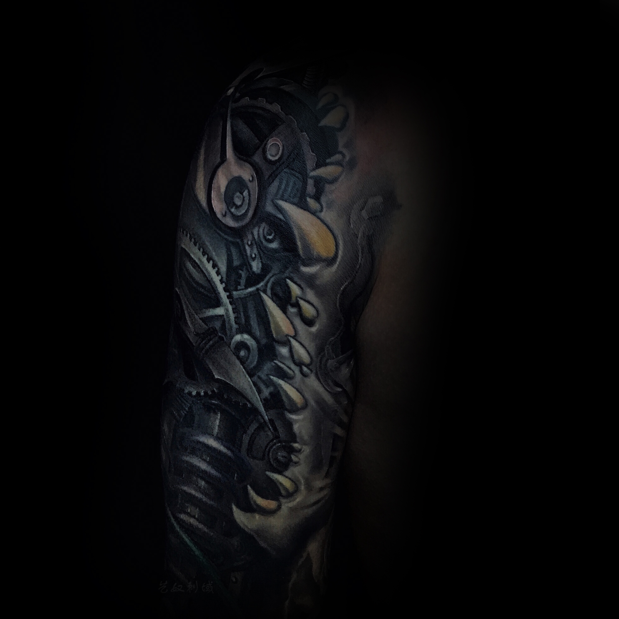 鹤壁机械臂纹身写实纹身